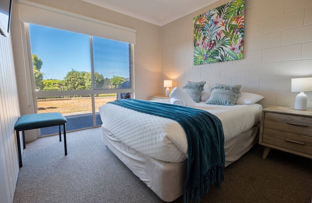 Tasman Villa @ The Blue Seas