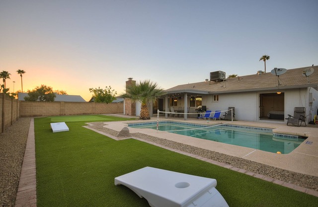 Tempe Getaway | Pool | Putting Green