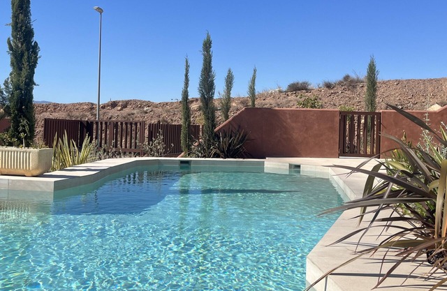 Templa One by Gloove