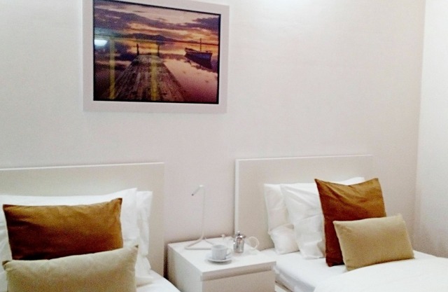 TENERIFE ON THE SEA, 6 PEOPLE, OPTICAL FIBER.