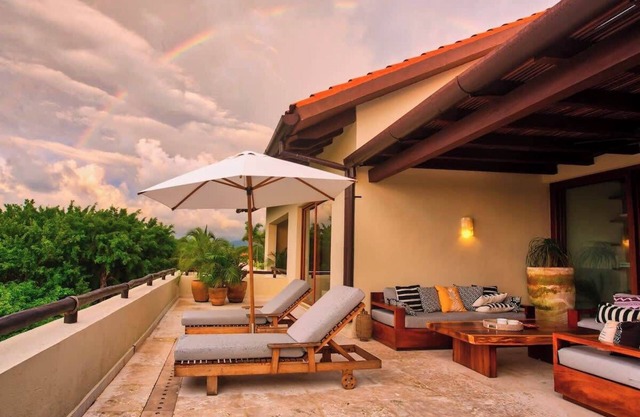 Terrazas Bahia–Gated community, golf views & Pool