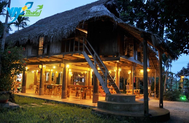 Thai Traditional Still house