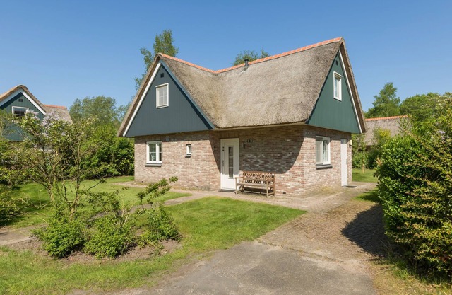 Thatched Villa in National Park