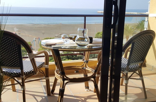 THE APARTMENT ON THE BEACH.