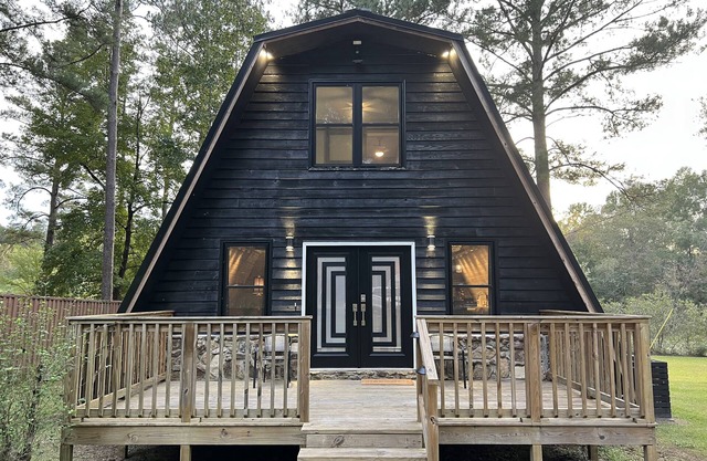 The Bama Gathering Place on Lake Tuscaloosa