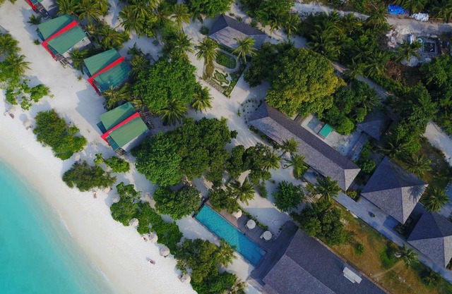 The Barefoot Eco Hotel