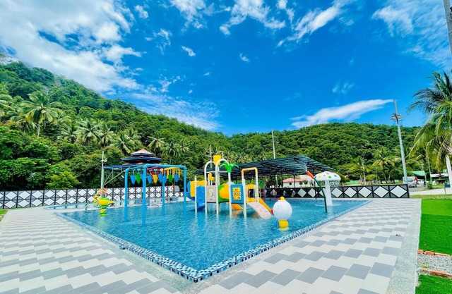 The Bay Edge Resort Kota Belud