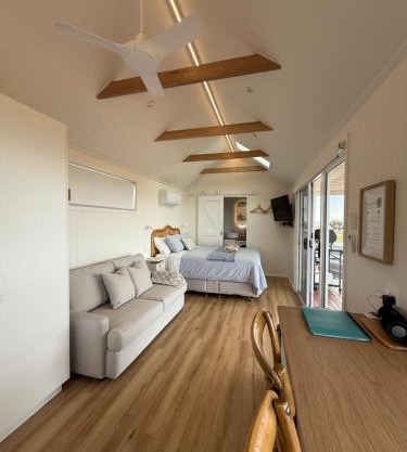 The Bay overlooking Boston Island