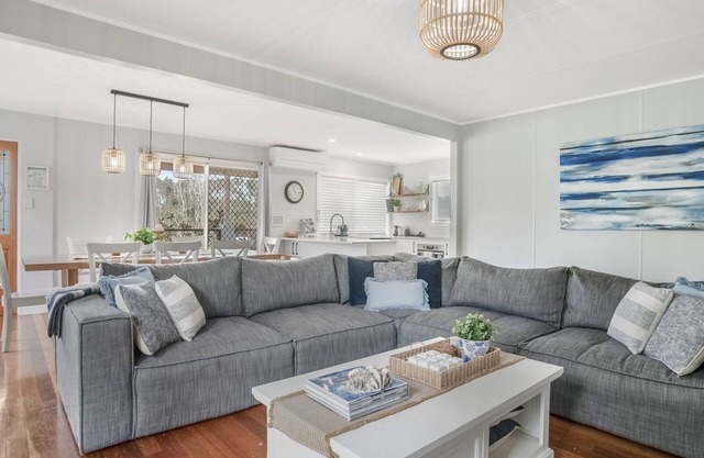 The Beach Shack - 12 Flame Street