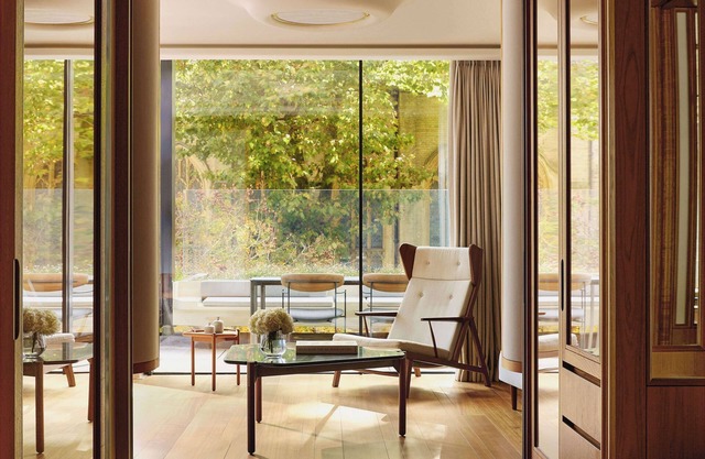 The Berkeley, Maybourne