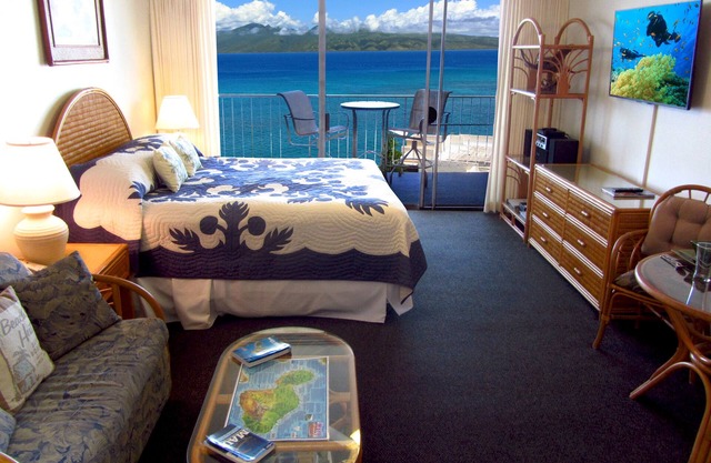 The Best Ocean View Studio Condo at the Royal Kahana Oceanfront Resort