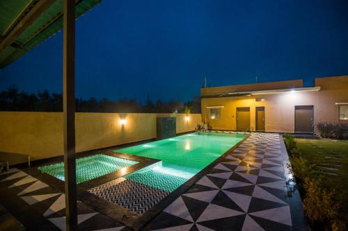 The Bliss Hushwood 2-BHK Villa With Private Pool, Lush Garden & Poolside Gazebo Pet-friendly