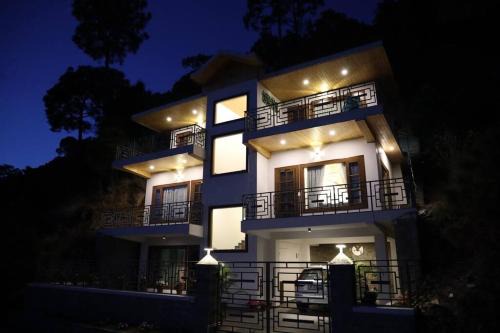 The Cerro Rico - 3 BHK Modern Villa