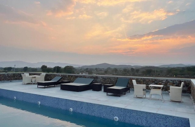 The chalet by rampur estate