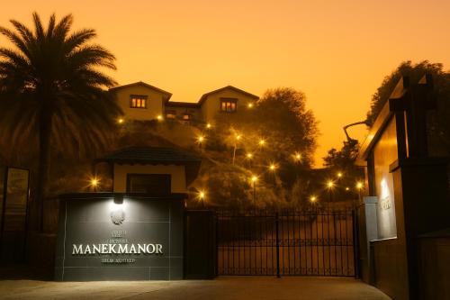 The Colonial Manek Manor By SAH