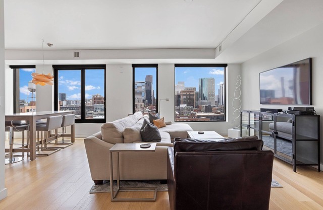 The Coloradan 1130: In Charming Downtown Denver!