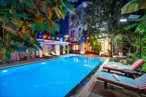 The Country House by Class6