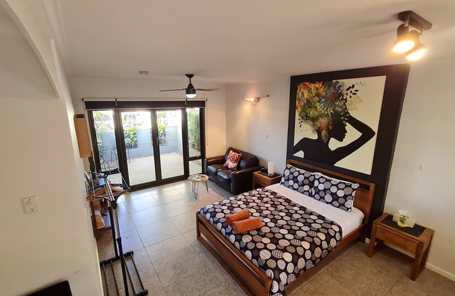 The Courtyard - Garden View Studio