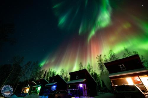 The Cozy Caribou - Frontier Village