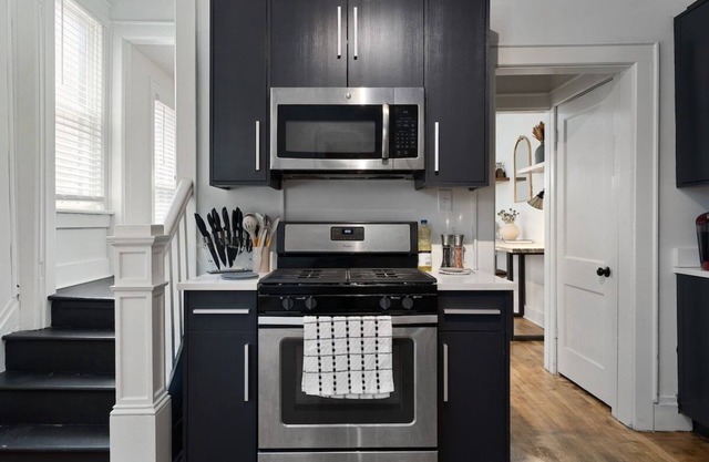 The District Home-5BR | Near OSU, Short North & DT