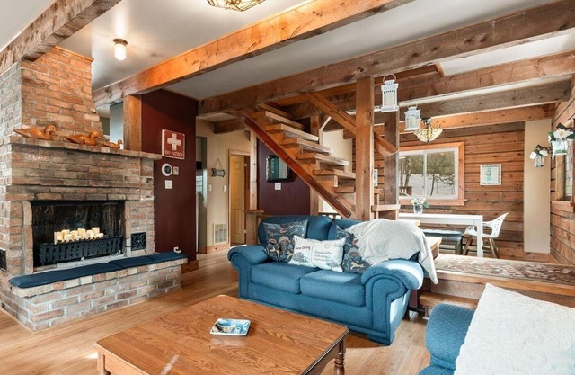 The Eagle’s Nest Ski & Bike Paradise!