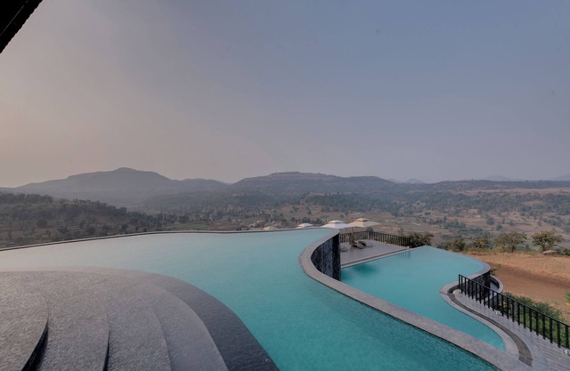 The Fern Heaven on The Hills Resort