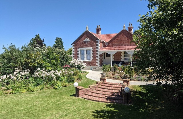 The Fern & Thistle Luxury Accommodation