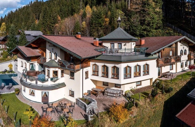 The Geierberg - double room with balcony, shower, WC