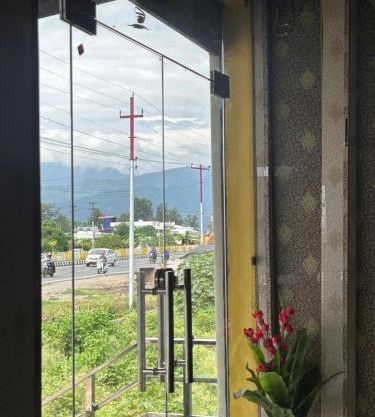 The Ghungroo restro and stay