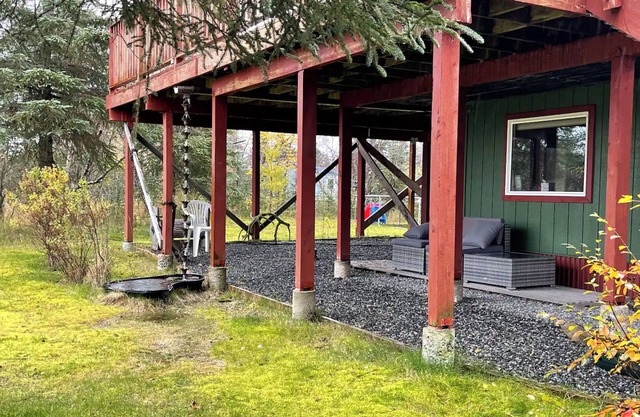 The Grotto Alaska 1BR Apartment, Near Katmai!