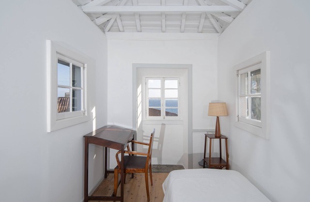 The House of Santa Cruz