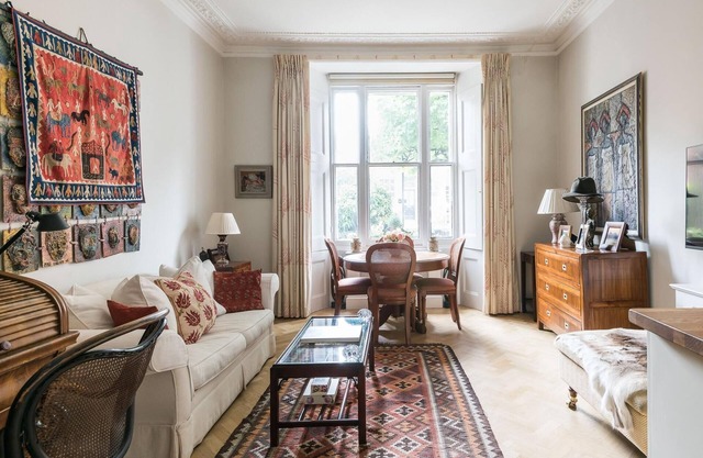 The Hummingbird – 1 Bedroom by Kensington Gardens