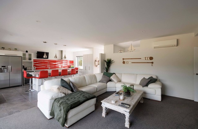 The Kaiteri Beach House by Southern Comfort Accommodation