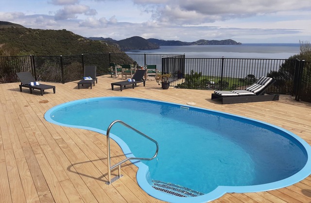 The Kereru's Nest. Overlooking the wonderful Tauranga Bay beach