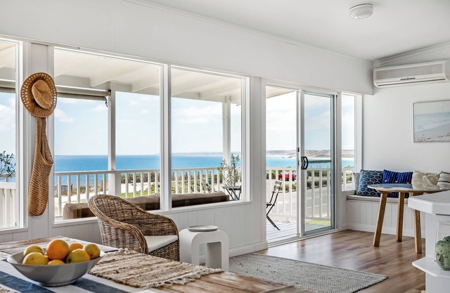 The Landing, Aldinga Beach | Beachfront, Pool Wood fire, Mclaren Vale Wineries
