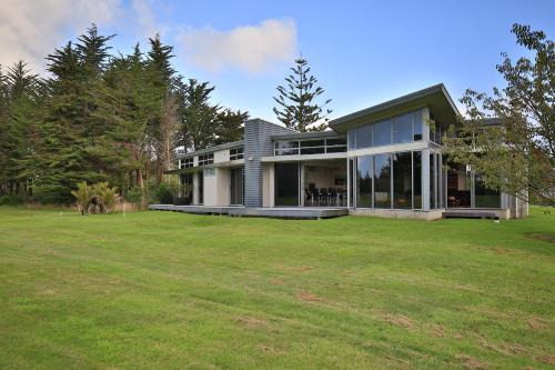 The Links Carters Beach Apartments