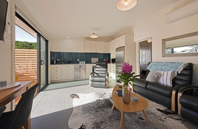 The Little Lollyshop Apartment in Battery Point