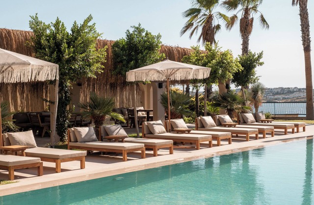 The Local House Ayasaranda