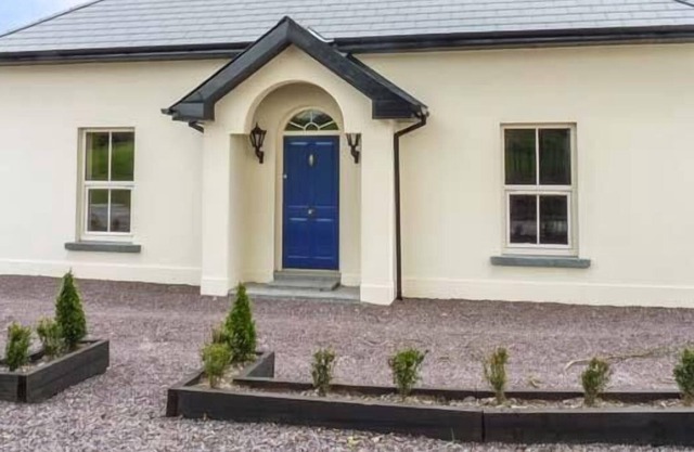 THE LODGE, family friendly in Carrigadrohid, County Cork