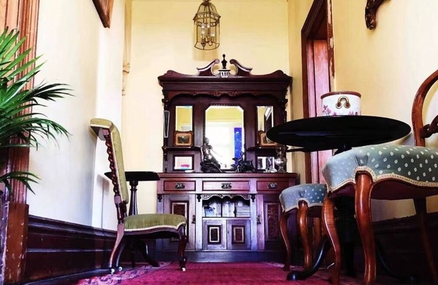 The London Bank At Beeac Built In 1888 Historical Cottage w/fireplace