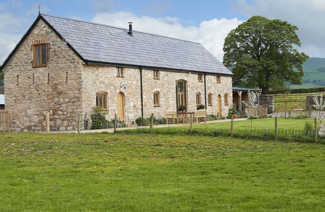 The Longbarn is a Grade II listed luxury home, fully renovated inside and out.