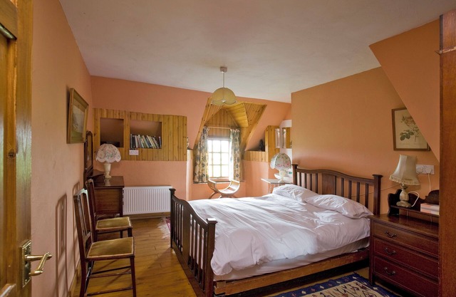 The Manor at Plane Castle - Sleeps 8 - Pets Ok