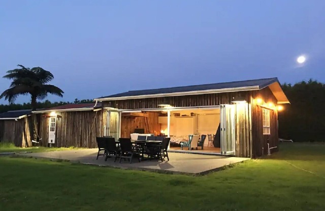 The Mars Barn, Sauna, Stars & Serenity