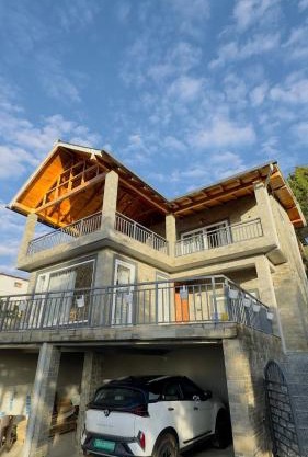 The Mountain Escape A Luxury Home Stay