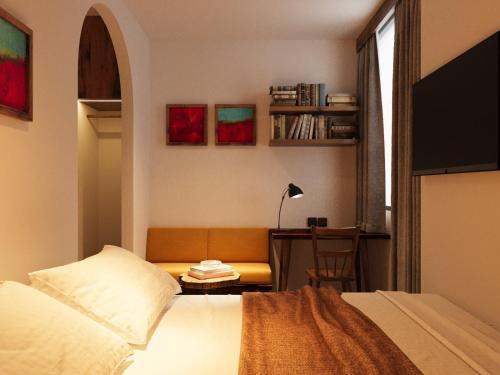 The Neon Pulse Saigon-Nightlife Loft with Rooftop Pool & Elevator-Near Nguyễn Huệ Street