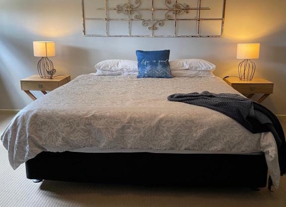 The Old Coolstore - Braeburn Apt