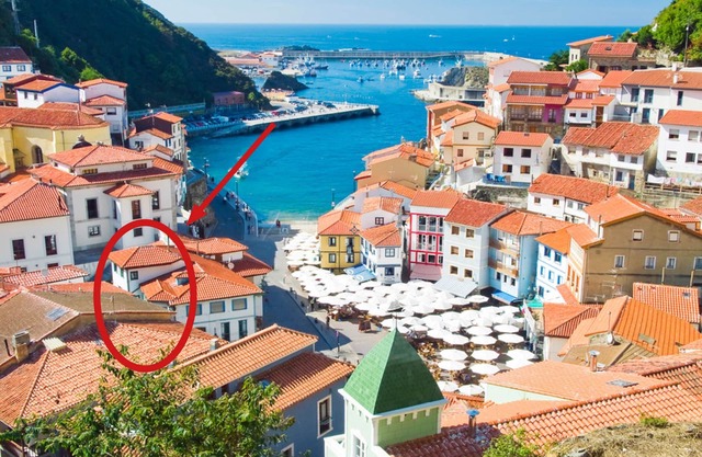 The Old Palace Tower, km zero of Cudillero, flavor of ancient times