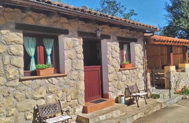 THE OLD WOMAN'S HOUSE