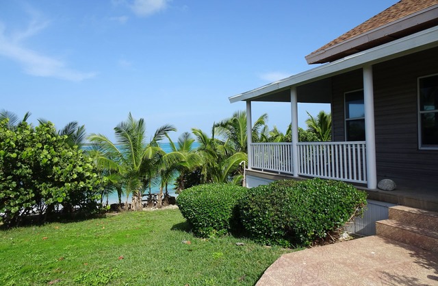 The perfect escape to Paradise!This stunning 2/2 oceanfront home awaits you