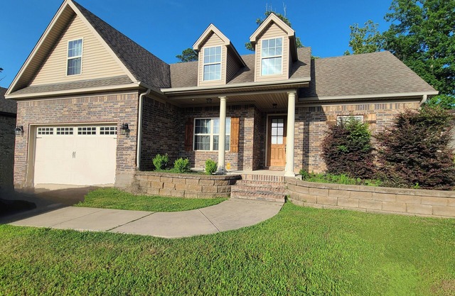 The Perfect Launchpad for Central Arkansas Fun!